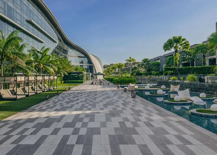 Dusit Thani Laguna SingaporeSpa Hotel